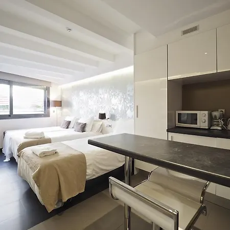 Apartahotel Fifteen Barcelona