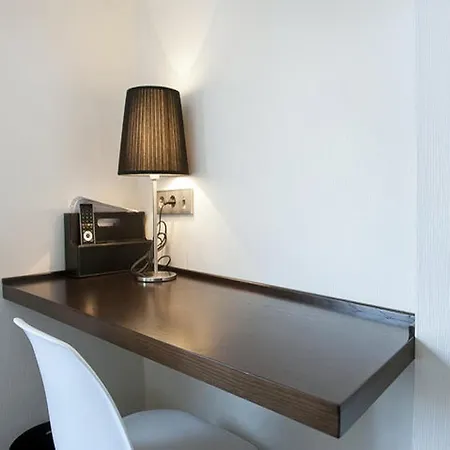 Apartahotel Fifteen Barcelona