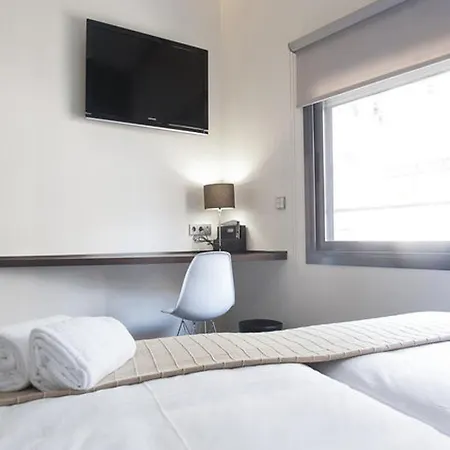 Hotel apartamentowy Fifteen 2*