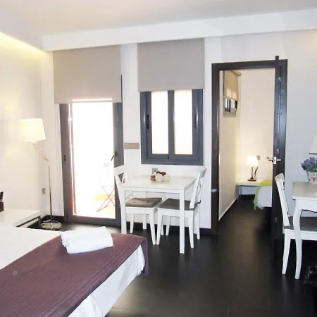 Fifteen Hotel apartamentowy